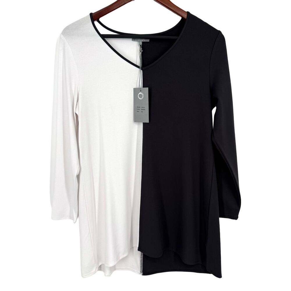 NEW NWT Habitat Sz XS Stretchy Black White Wearable Art to Wear Shirt Top Blouse